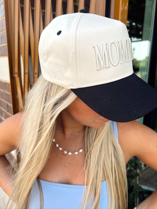 Mommin' - Black Trucker Hat